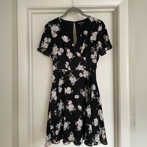 00 Express Floral Dress